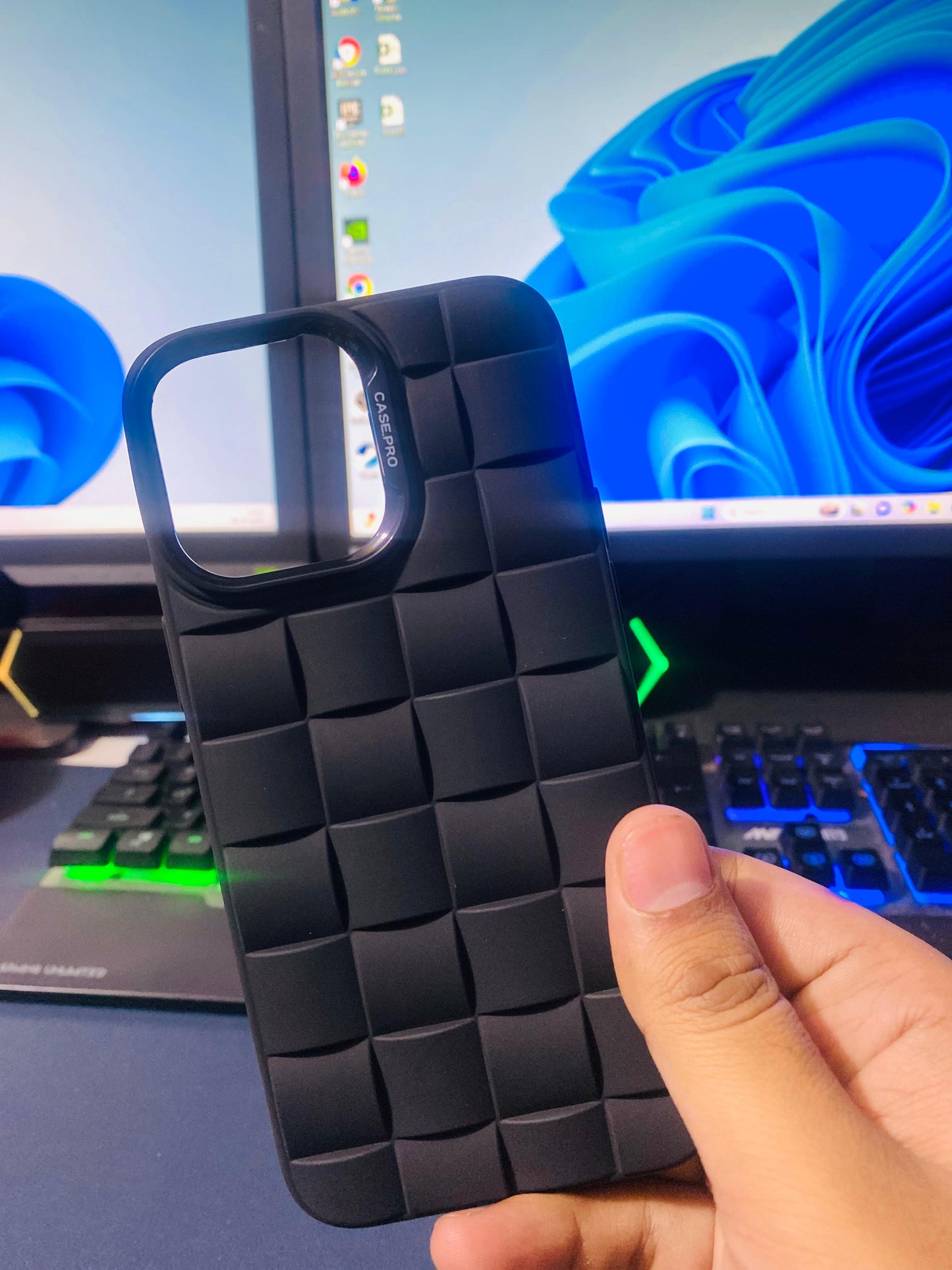Anti-Shock Puffer iPhone Cover